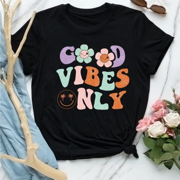 Tops - Plus - Good Vibes T-Shirt - 3X / 18